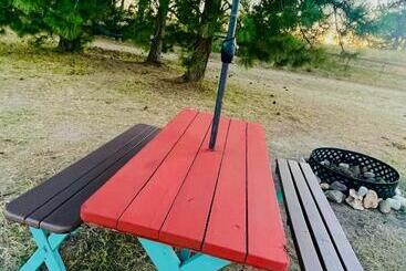 هتل Authentic Barn Bnb
