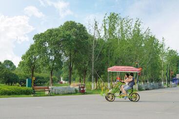 هتل Holiday Inn Express Changsha Development Zone, An Ihg