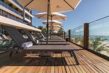 هتل Ritz Barra De São Miguel