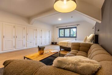 هتل Villas Seven Les Chambres