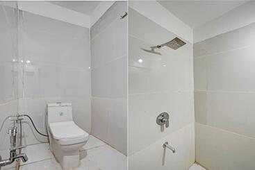 Oyo Hotel Surya Dev