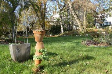 پانسیون Guestroom Châteaudun, 1 Pièce, 3 Personnes   Fr 1 581 123