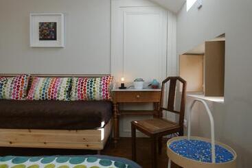 پانسیون Guestroom Châteaudun, 1 Pièce, 3 Personnes   Fr 1 581 123
