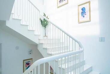 استراحتگاه Mia Luxury Villa Bình Châu