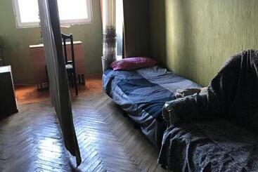 T9b Hostel