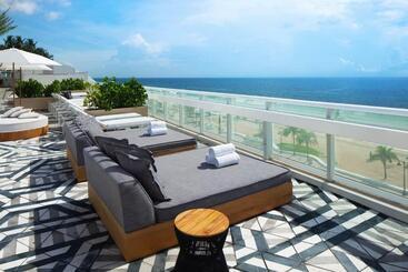 W Hotel 2bd 2bath Condo Ocean Views