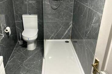 هاستل Shared Room