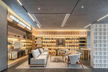 Atour Hotel Yuyao Nanlei Building