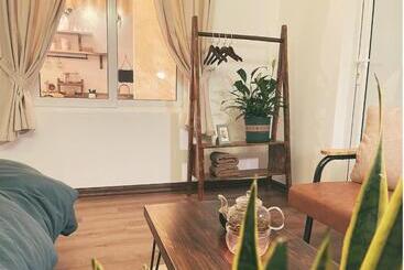 Babahouse2   Homestay Tp Vinh, View Sân Vườn