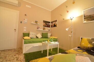 تختخواب و صبحانه Dimora Pascali   Relax & Holiday