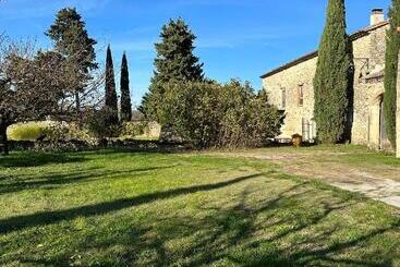 تختخواب و صبحانه Chambres D Hôtes   Le Mas Du Colombeyras