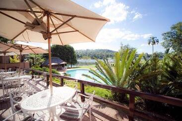 Blue Zone Leisure At Pine Lake Inn Resort