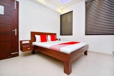 هتل Maharajgarh Resorts At Splash Fun Park Hisar