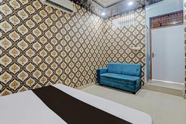 هتل Oyo Flagship Bhoomi Palace