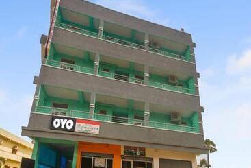 هتل Oyo R.j.international