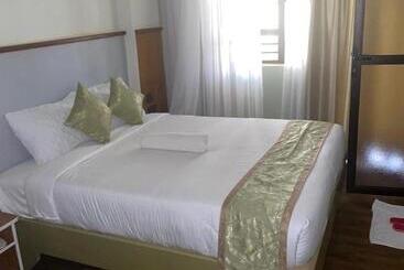 هتل Silver Slopes Resort And Spa
