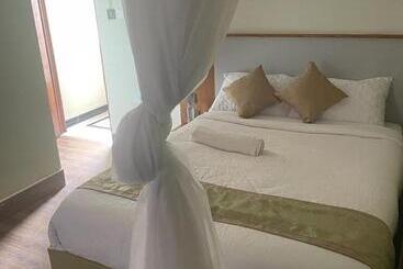 هتل Silver Slopes Resort And Spa