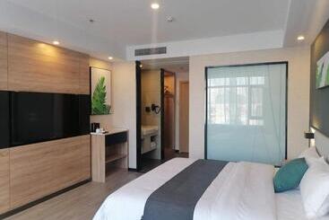 هتل Thank Inn Plus Weifang Kuiwen District Century Taihua People S Hospital