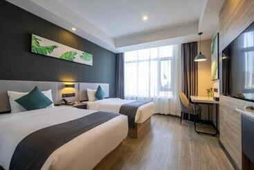 هتل Thank Inn Plus Weifang Kuiwen District Century Taihua People S Hospital