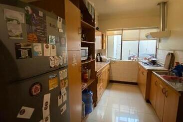 پانسیون Hostel Cartel 405