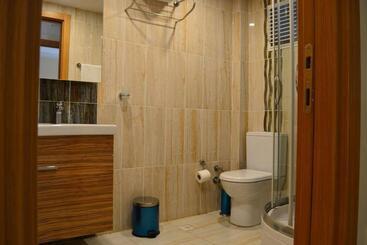 Riverland Apart Suites