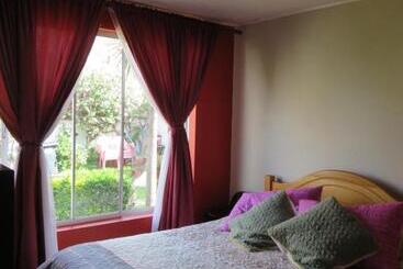 هاستل Hostal Blanca Estela