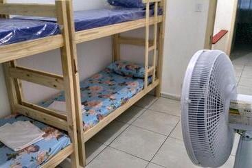 هاستل Pousada Casa 6
