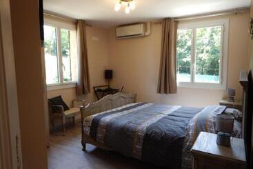 B&b Perles De Montfort