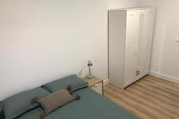 تختخواب و صبحانه La Maison Del Gállego