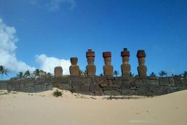 تختخواب و صبحانه Ngahu Bungalows Alojamiento Frente Al Mar En El Centro De Rapa Nui