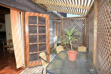 تختخواب و صبحانه Ngahu Bungalows Alojamiento Frente Al Mar En El Centro De Rapa Nui