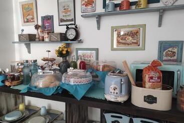 Caledonia B&b