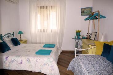 Caledonia B&b