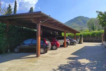 Caledonia B&b
