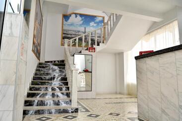 هاستل Casa Simescu I