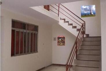 هتل Es Baños Sauna Gianmar I