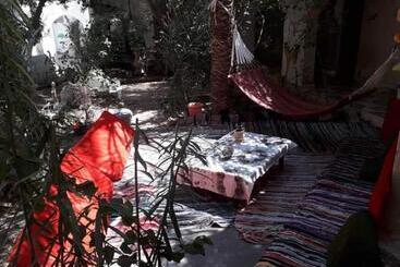 هتل Fighting Kangaroo Camp