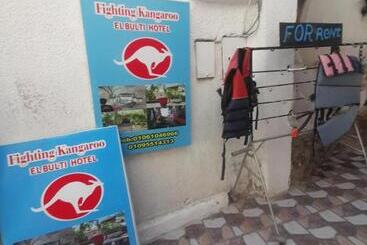 هتل Fighting Kangaroo Camp