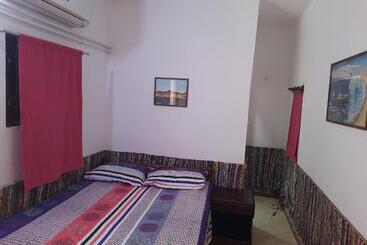 هتل Fighting Kangaroo Camp