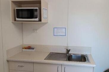 هتل Mt Isa Caravan Park