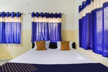 هتل Spot On Yamuna Banquet & Resort