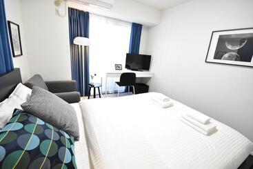 Lang Hotel Ginza 1k With Kitchen