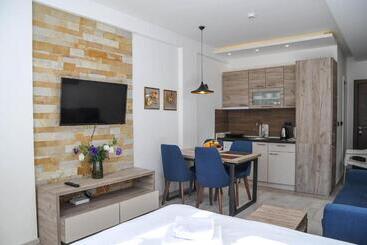 Milmari Resort   Lux Apartment