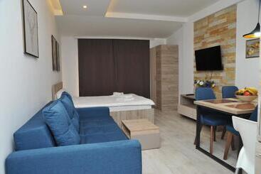 Milmari Resort   Lux Apartment