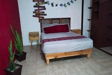 پانسیون Aroma A Cafe