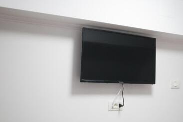 پانسیون Cabana Rares