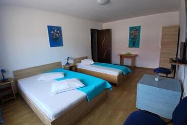پانسیون Casa Rustica Apart & Rooms