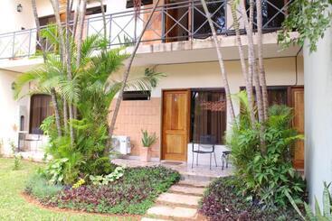 پانسیون De La Mora Hostal