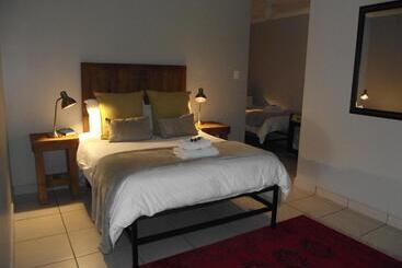 پانسیون De Nachtuilen Guesthouse