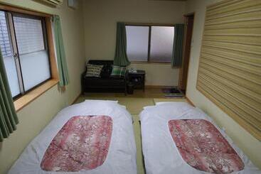 پانسیون Guest House Motomiya